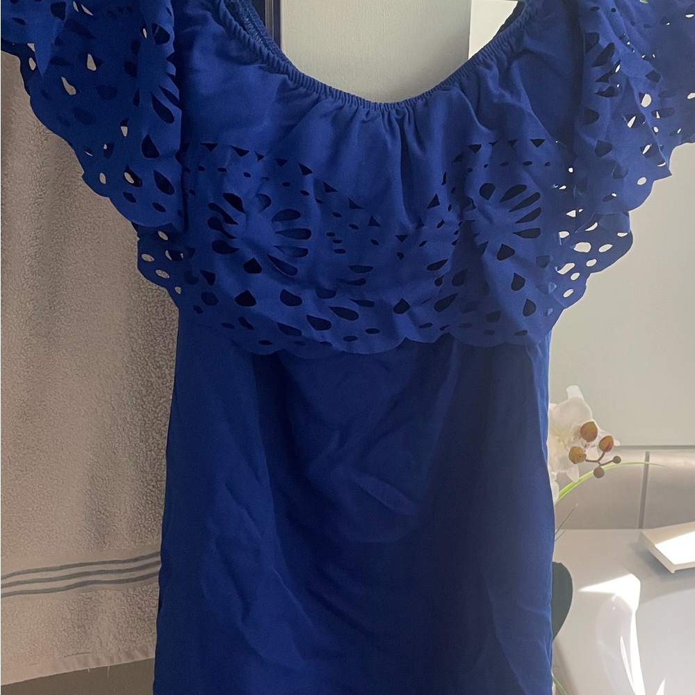 Beautiful blue light dress off the shoulder Never worn.